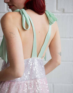 Разноцветное свободное платье мини с цветными блоками и пайетками Labelrail x Lara Adkins