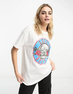 Кремовая футболка с надписью Guns n Roses Pull&amp;Bear