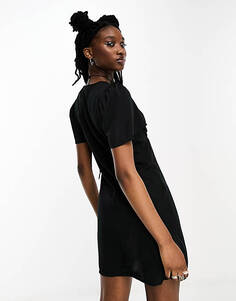 Черное платье мини с v-образным вырезом и пуговицами Noisy May