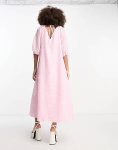 Розовое фактурное свободное платье миди со сборкой на воротнике ASOS DESIGN