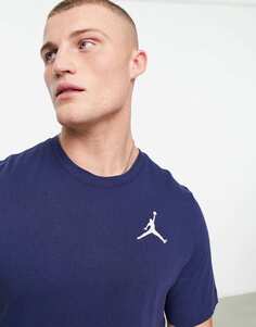 Темно-синяя футболка с логотипом Jordan на груди