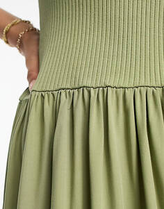 Платье миди в рубчик с овальным вырезом и заниженной талией цвета хаки ASOS DESIGN