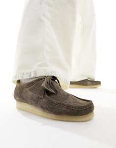 Серые замшевые туфли Clarks Originals Wallabee