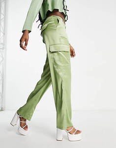 Зеленые атласные прямые брюки карго Signature 8
