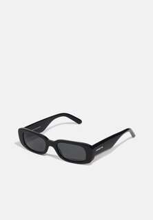 Солнцезащитные очки Arnette, черный