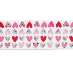 72-дюймовая прямоугольная дорожка для стола с бесшовным рисунком в виде сердечек белого и розового цвета Contemporary Home Living