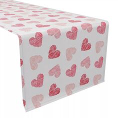 Дорожка для стола, 100 % хлопок, 16x72 дюйма, затененные сердечки ко Дню святого Валентина. Fabric Textile Products