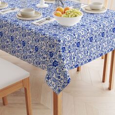 Прямоугольная скатерть, 100 % полиэстер, 60х84 дюйма, акварельные цветы на лозах синего цвета. Fabric Textile Products