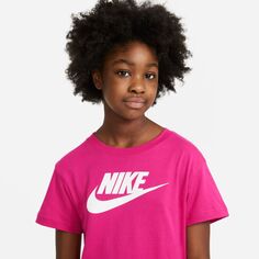 Футболка Nike с круглым вырезом и рисунком для девочек 7–16 лет Nike, белый/черный
