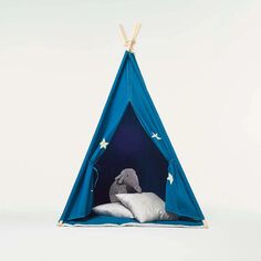 Игровая палатка-вигвам из хлопкового холста с мягким ковром синего цвета и флуоресцентными звездами RocketBaby