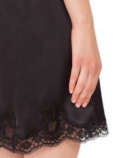 Атласная комбинезон в нижнем белье с кружевной отделкой. Dolce &amp; Gabbana, черный