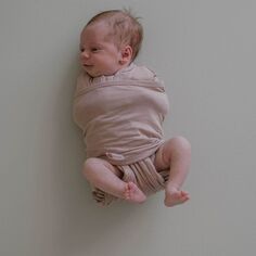 Пеленка для младенцев Embe - руки внутрь, ноги внутрь/ноги наружу Embe Embé
