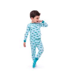 Sleep On It, пижамный комплект для сна с морскими черепахами для мальчиков и девочек, состоящий из двух предметов и подходящих носков Sleep on it