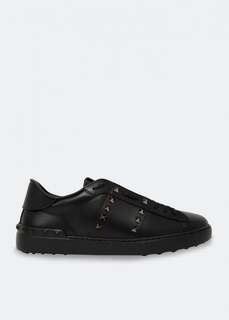 Кроссовки VALENTINO GARAVANI ROCKSTUD UNTITLED SNEAKER, черный