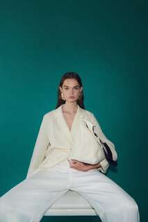 Льняная куртка с разрезами, ограниченная серия Zara, ваниль