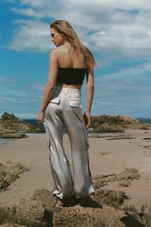 Атласные брюки карго Zara, серебро