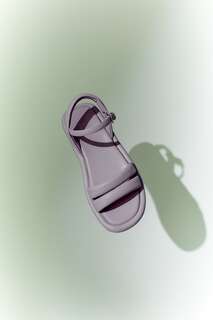 Одноцветные сандалии Zara, сиреневый фиолетовый