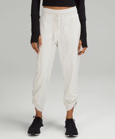 Укороченные брюки со средней посадкой Lululemon, белый