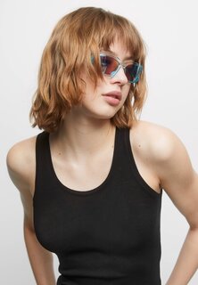 Солнцезащитные очки PULL&amp;BEAR