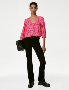 Блуза на пуговицах с V-образным вырезом и цветочным принтом Marks &amp; Spencer, розовый микс