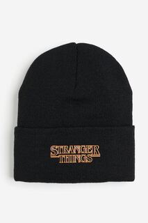 Шапка H&amp;M Stranger Things Appliqued Beanie, черный H&M