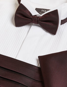 Комплект из галстука-бабочки, нагрудного платка и пояса Marks &amp; Spencer, бургундия