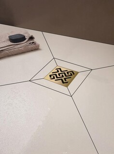 Душевой трап 99x99/50 мм золото Berges Zentrum Antik 092364