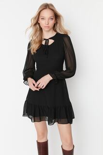Платье Trendyol с воротником на подкладке, черный