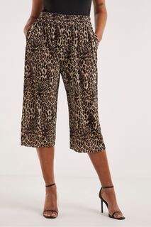 Коричневые брюки из плиссированной ткани с леопардовым принтом Simply Be, коричневый