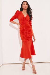 Платье миди с приталенным верхом расклешенным низом и присборкой спереди Lipsy, красный