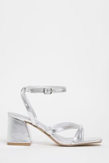 Серебряные босоножки на очень широкую ногу с ремешками Simply Be, серебряный