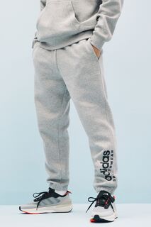 Спортивная одежда Джоггеры All SZN с флисовой графикой adidas, серый