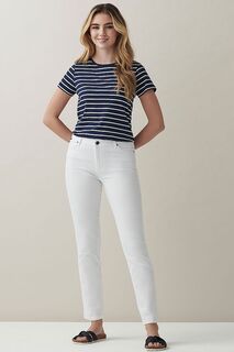 Белые приталенные джинсы из хлопка Crew Clothing Company, белый