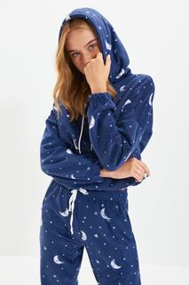 Пижамный комплект флисовый Trendyol Galaxy с капюшоном и узором, темно-синий
