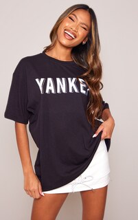 PrettyLittleThing Черный - объемная футболка с принтом Yankey