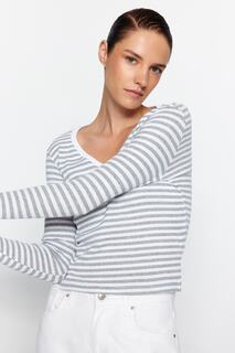 Блузка Trendyol укороченная эластичная с длинными рукавами и V-образным вырезом, серый/белый