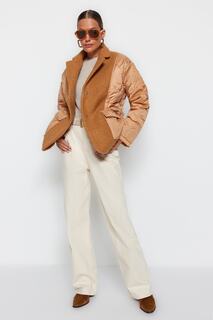 Куртка-пуховик Trendyol оверсайз стеганая с печатью, коричневый