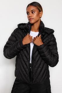Куртка-пуховик Trendyol приталенная водоотталкивающая с капюшоном, черный