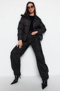 Куртка-пуховик Trendyol водоотталкивающая с ребристой отделкой, черный