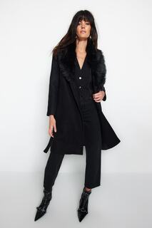 Пальто Trendyol длинное с меховым воротником и поясом, черный