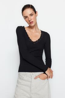 Блузка Trendyol эластичная в рубчик с v-образным вырезом, черный