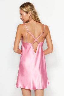 Рубашка ночная Trendyol с воротником-стойкой и деталью на спине, розовый