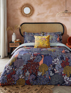 Сатиновый комплект постельного белья «Жирафы» Sara Miller, темно-синий