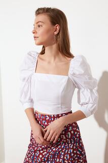 Белая укороченная блузка с квадратным вырезом и рукавами-фонариками Trendyol
