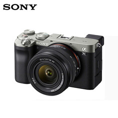 Фотоаппарат Sony ILCE-A7C FE 28-60, серебристый