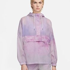 Куртка-свитшот Nike Sportswear Women&apos;s Woven Wave Dye, розовато-фиолетовый