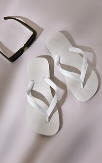 PrettyLittleThing Белые шлепанцы Havaianas