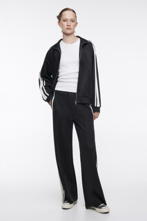 куртка женская Толстовка-олимпийка oversize с лампасами Befree