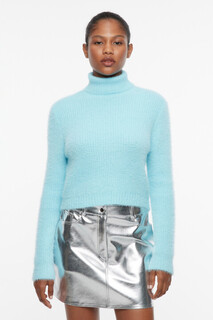 свитер женский Свитер с горлом вязаный из пушистой пряжи-травки Befree