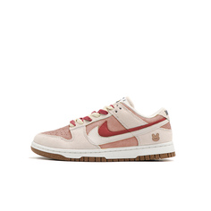 Женские туфли Nike Dunk Low Skate